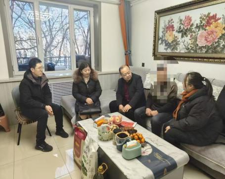 結(jié)對(duì)共建送溫暖，真情慰問(wèn)暖人心